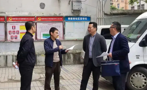 市委组织部就企业落实社区办公用房达标问题开展现场办公 王晓陪同