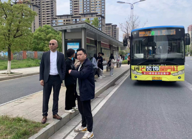 多措并举 精准调度放假学生回家路