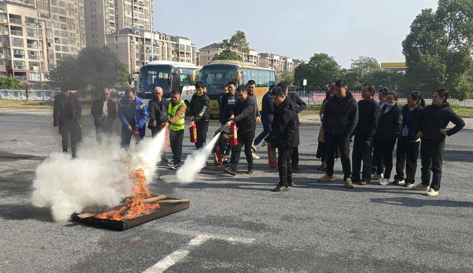 新余长运：开展消防基本技能实操培训和应急疏散演练