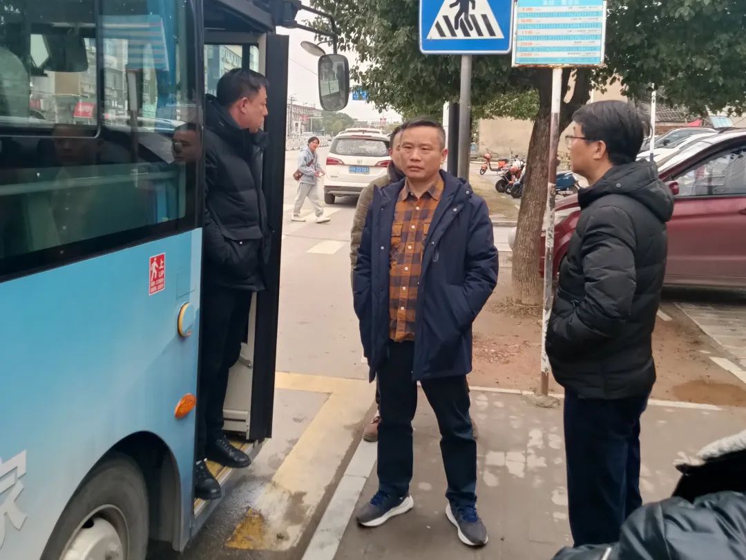 景德镇长运：调研公交班线道路安全风险管控