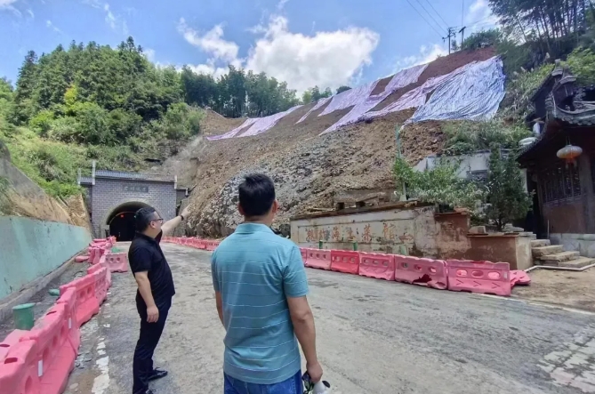 安全生产 || ​​黄山长运：评估线路风险 确保运输安全